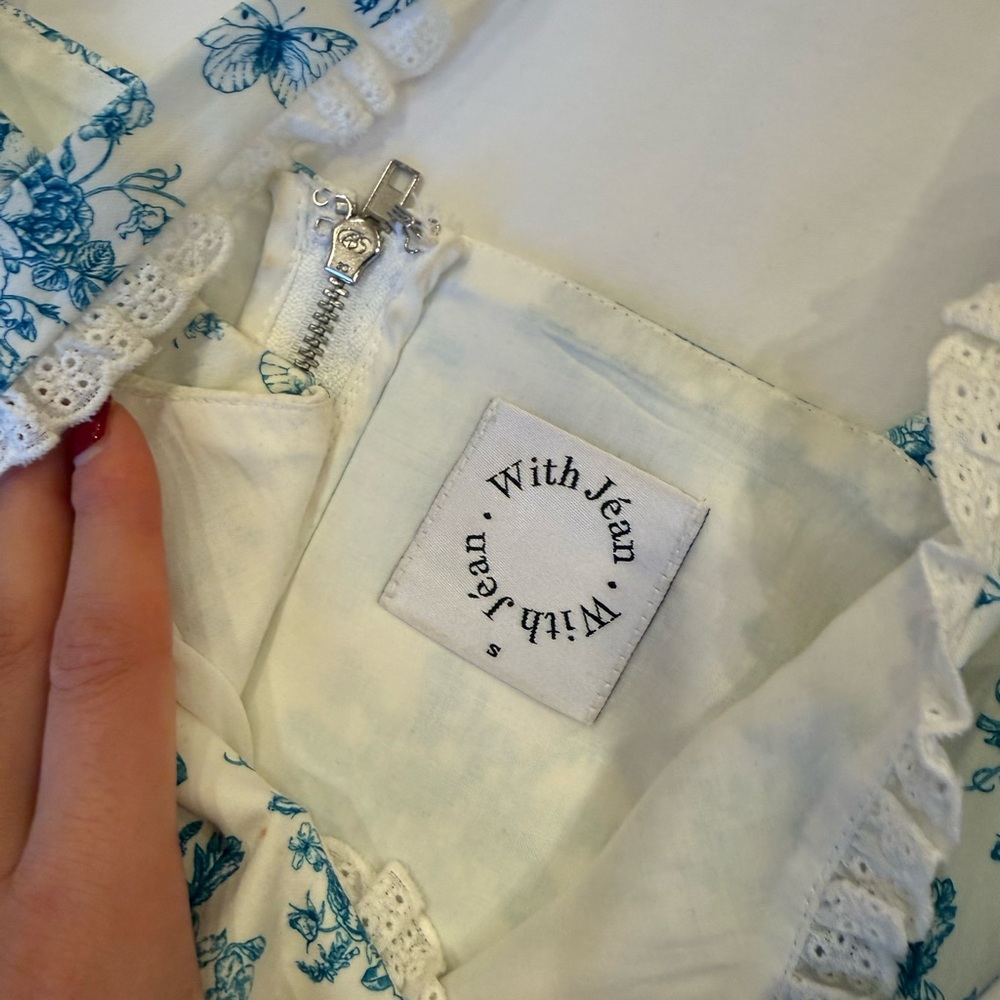 With Jean Blue and White Floral Tank Top - Picture 3 of 3
